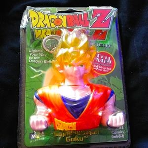 VINTAGE Dragonball Z Goku Light up KEYCHAIN Super Sain Colorful NEW Yellow Red